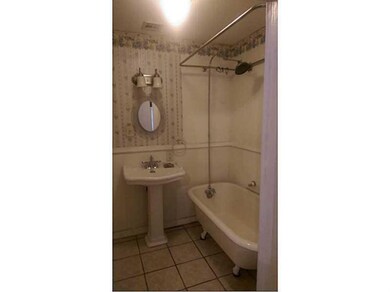 Master Bath/Spa.