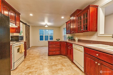 8523 Salal Dr unit AI, Anderson Island, WA 98303 - photo 6