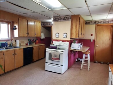 36 1st St, Derby, ME 04463 - photo 7