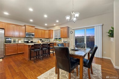 7305 Radius Loop SE, Lacey, WA 98513 - photo 2