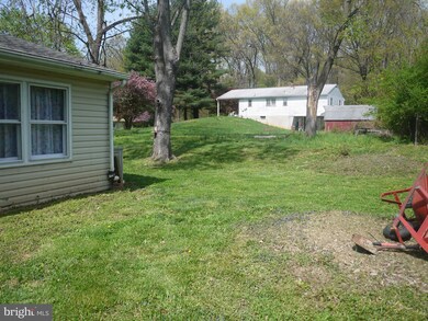 604 Lynn Way, Sykesville, MD 21784 - photo 7