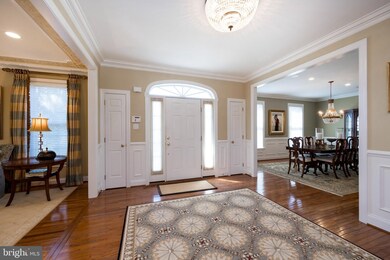 914 Shenandoah Ln, West Chester, PA 19380 - photo 2