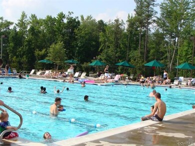 8936 Lavenham Loop, Midlothian, VA 23112 - photo 5