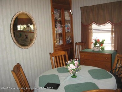 3505 Lowcroft Ave, Lansing, MI 48910 - photo 5