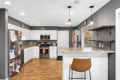 701 E 134th St, Burnsville, MN 55337 - photo 6