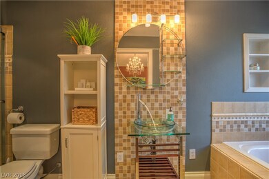 9875 Pioneer Ave, Las Vegas, NV 89117 - photo 4