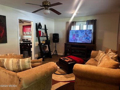 506 S 3rd St, Warner Robins, GA 31088 - photo 3