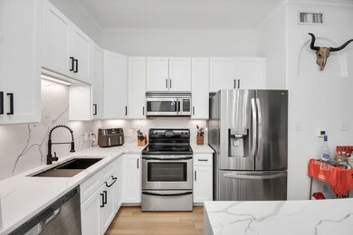 1441 East St unit 104, Houston, TX 77007 - photo 3