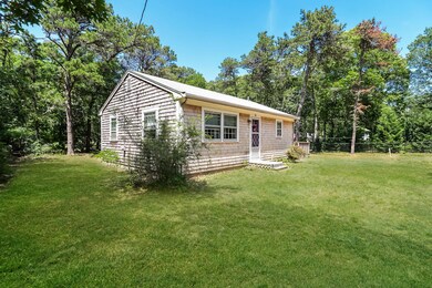 002-photo-front-view-9387407