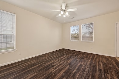 210 Drake Run Ln, Dickinson, TX 77539 - photo 5