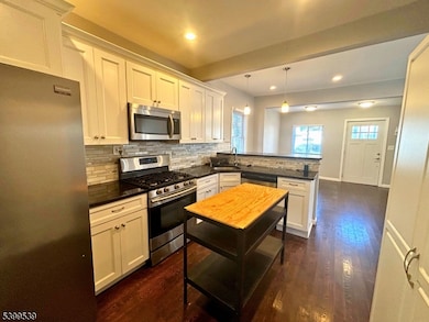 11 Garfield Rd, Parsippany, NJ 07054 - photo 3