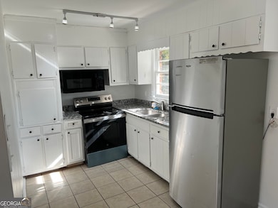 2581 Oak Cir, Ellenwood, GA 30294 - photo 3