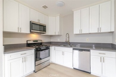 7137 Greeley St unit 7, Los Angeles, CA 91042 - photo 6