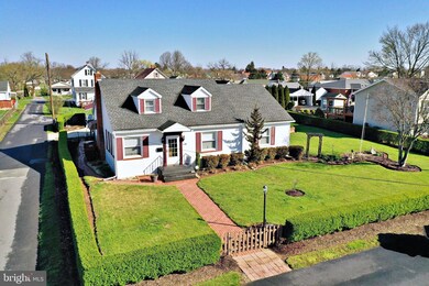 118 W 4th Ave, Ranson, WV 25438 - photo 2