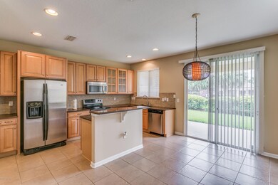 2315 Red Moon Dr, Jacksonville, FL 32216 - photo 5