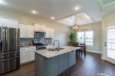 320 Captain Hopkins St, Prairie Grove, AR 72753 - photo 5