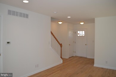 404 Acorn St, Lansdale, PA 19446 - photo 5