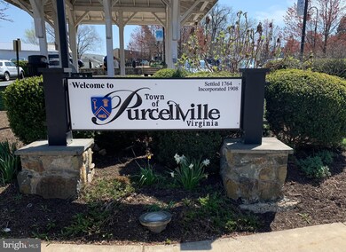 115 N 28th St, Purcellville, VA 20132 - photo 7