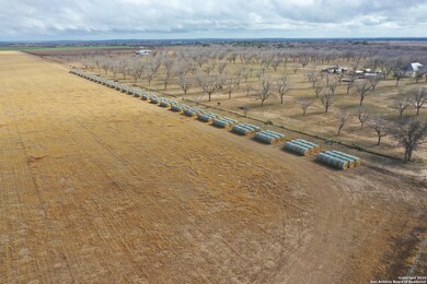 TBD County Road 441, Hondo, TX 78861 - photo 2