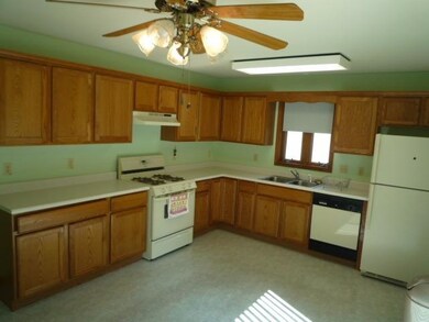 1941 Church St, Dyer, IN 46311 - photo 4