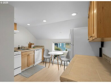 2311 SW 6th Ave unit 8B, Camas, WA 98607 - photo 4