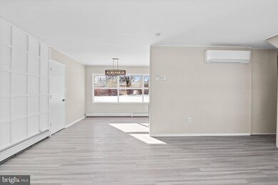 23 Gardenia Rd, Levittown, PA 19057 - photo 3