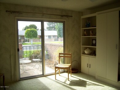 2nd bedroom