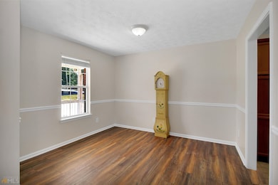 106 Meadow View Dr, Jackson, GA 30233 - photo 7