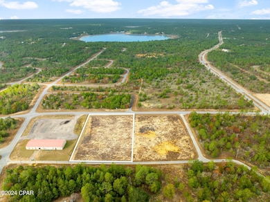 1 Challenger Blvd, Chipley, FL 32428 - photo 2