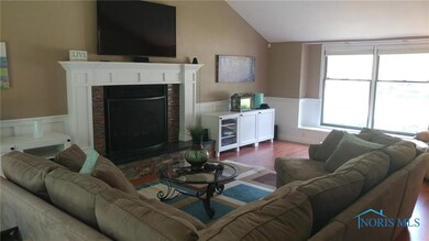 4465 Standing Timbers Ln, Toledo, OH 43623 - photo 5