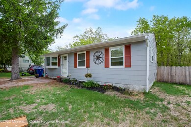 350 Stuart Ave, Toms River, NJ 08755 - photo 4