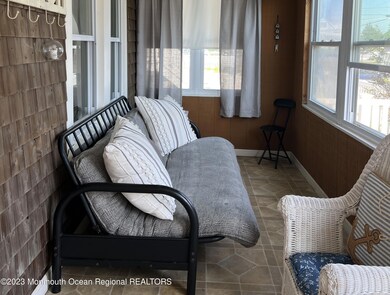 55 H enclosed porch