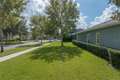 15420 Starling Crossing Dr, Lithia, FL 33547 - photo 5