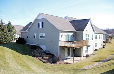 648 Braeside Dr SE unit 49, Byron Center, MI 49315 - photo 5