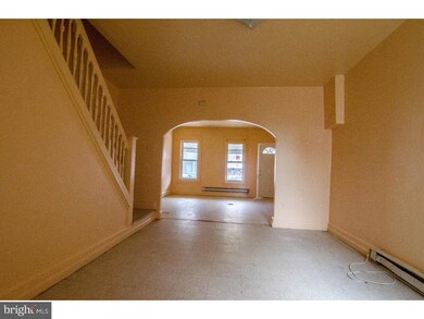 524 Cedar St, Reading, PA 19601 - photo 4