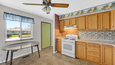 2928 Cameron St, Indianapolis, IN 46203 - photo 7