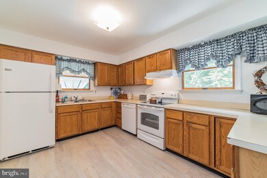 321 Chenowith Dr, Stevensville, MD 21666 - photo 7