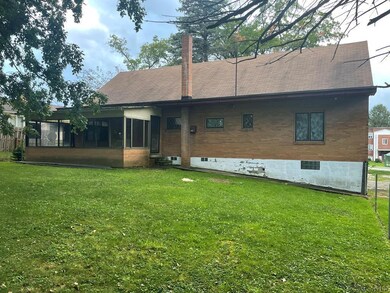 1770 Goucher St, Johnstown, PA 15905 - photo 2