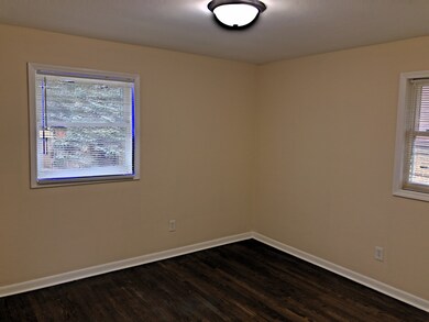 430 Westmoreland Ave, Waukegan, IL 60085 - photo 5