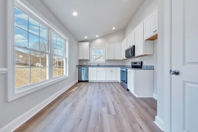 4 Kitchen