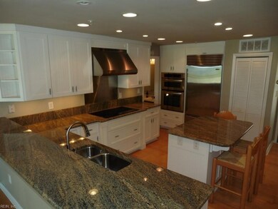 Gourmet kitchen