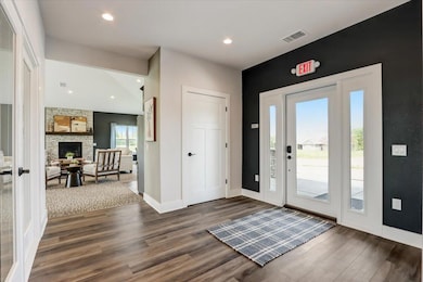 06-Parkway Ridge Circle-006
