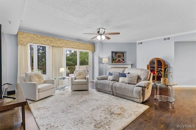 Living room open to dining, open floor plan, lots