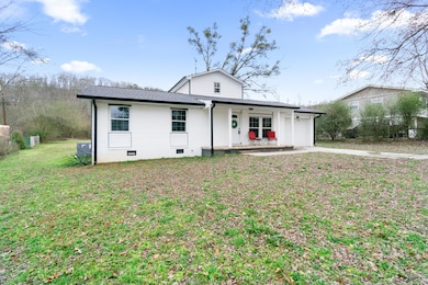 2703 Shellmound Rd-3