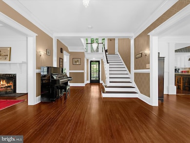 16 Elmwood Rd, Baltimore, MD 21210 - photo 5