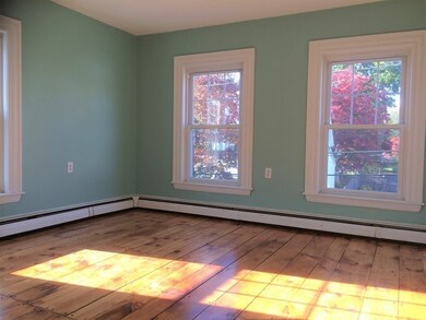 9 Collins St unit 2, Newburyport, MA 01950 - photo 6