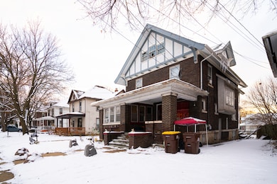 920 S Maple Ave, Freeport, IL 61032 - photo 2