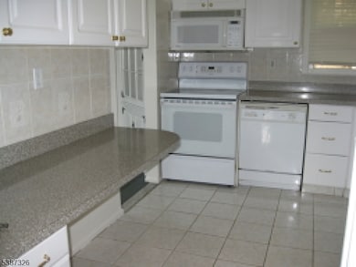 340 Livingston Ave, New Providence, NJ 07974 - photo 6