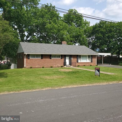 1715 Scranton Ave, Front Royal, VA 22630 - photo 7