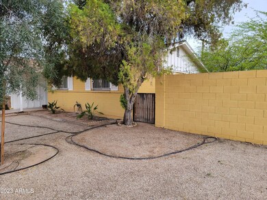 side gate front view